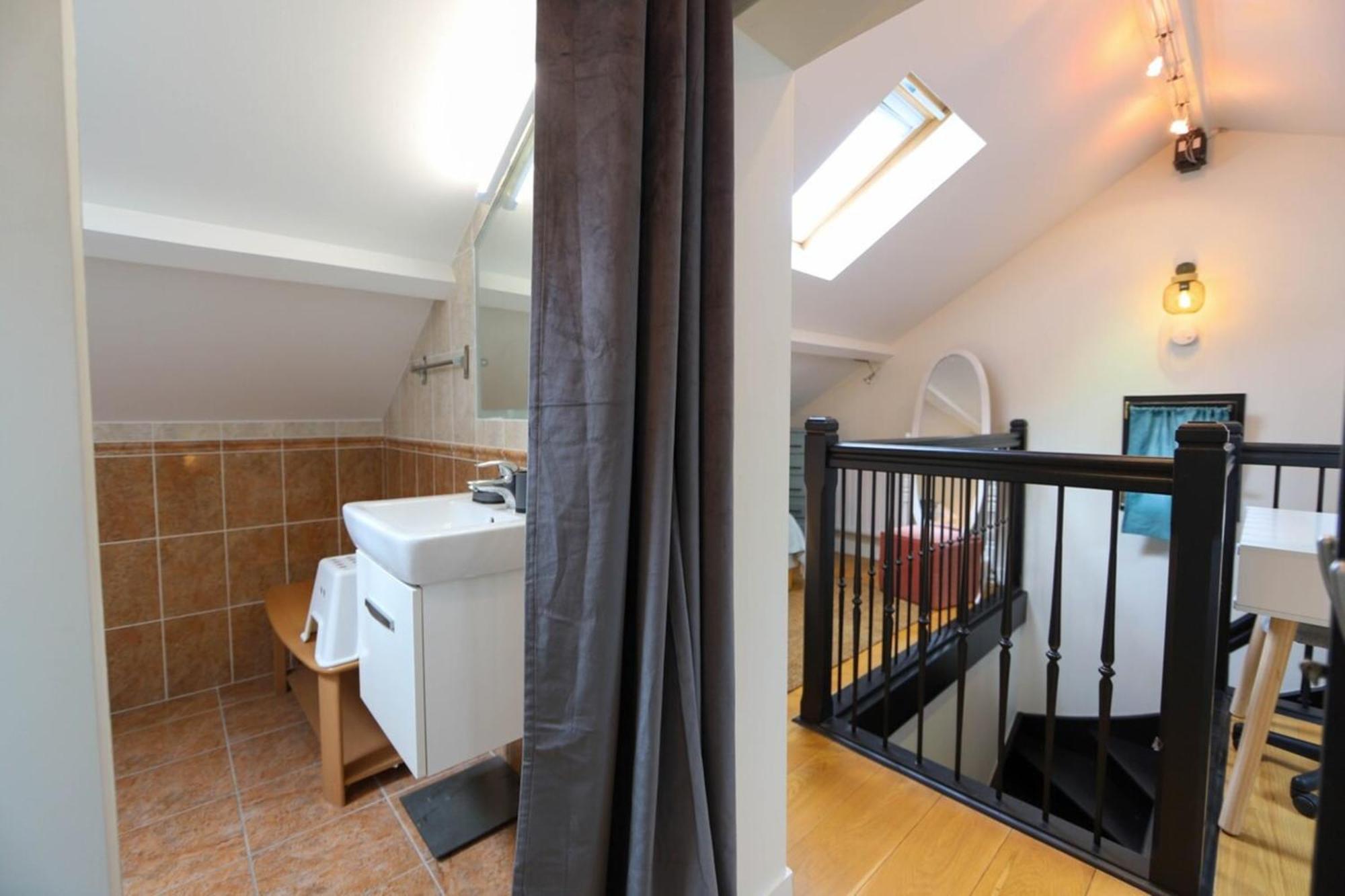 Chez Maminou - 8 Couchages Parking Proche Centre Apartment Annecy Exterior photo