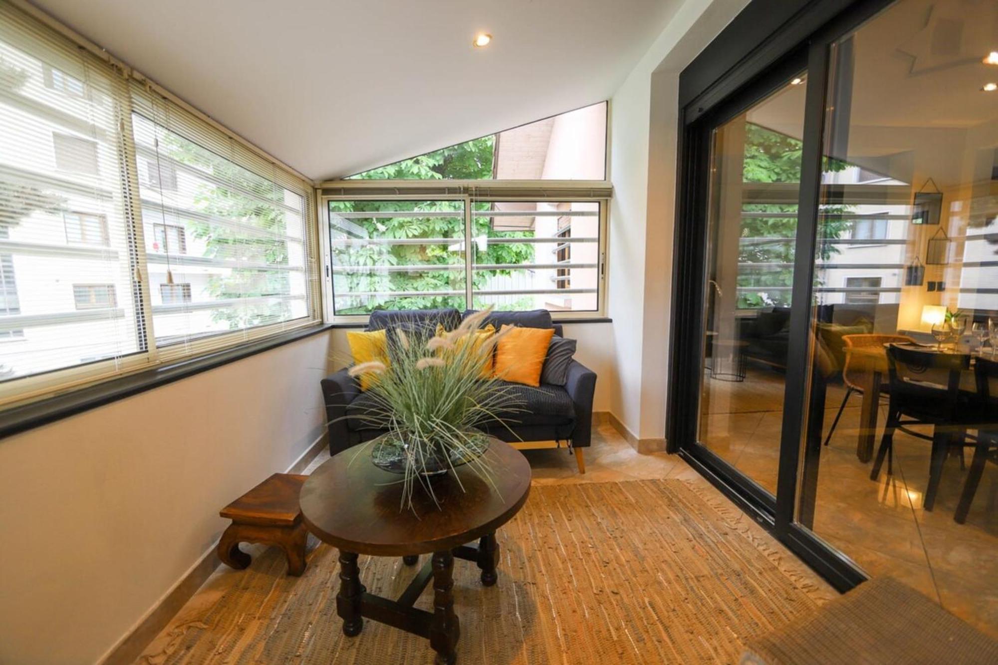 Chez Maminou - 8 Couchages Parking Proche Centre Apartment Annecy Exterior photo